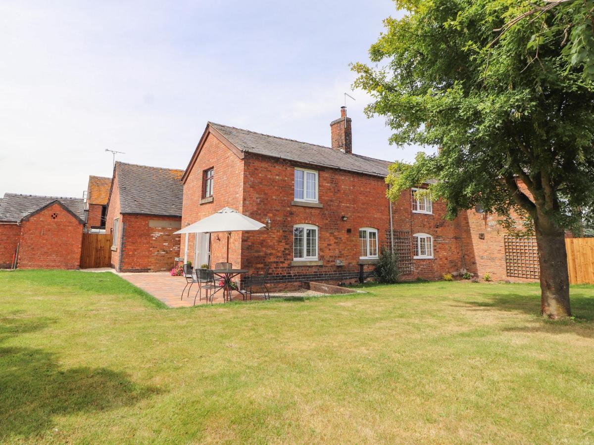 Hill Farm Villa Nantwich Luaran gambar